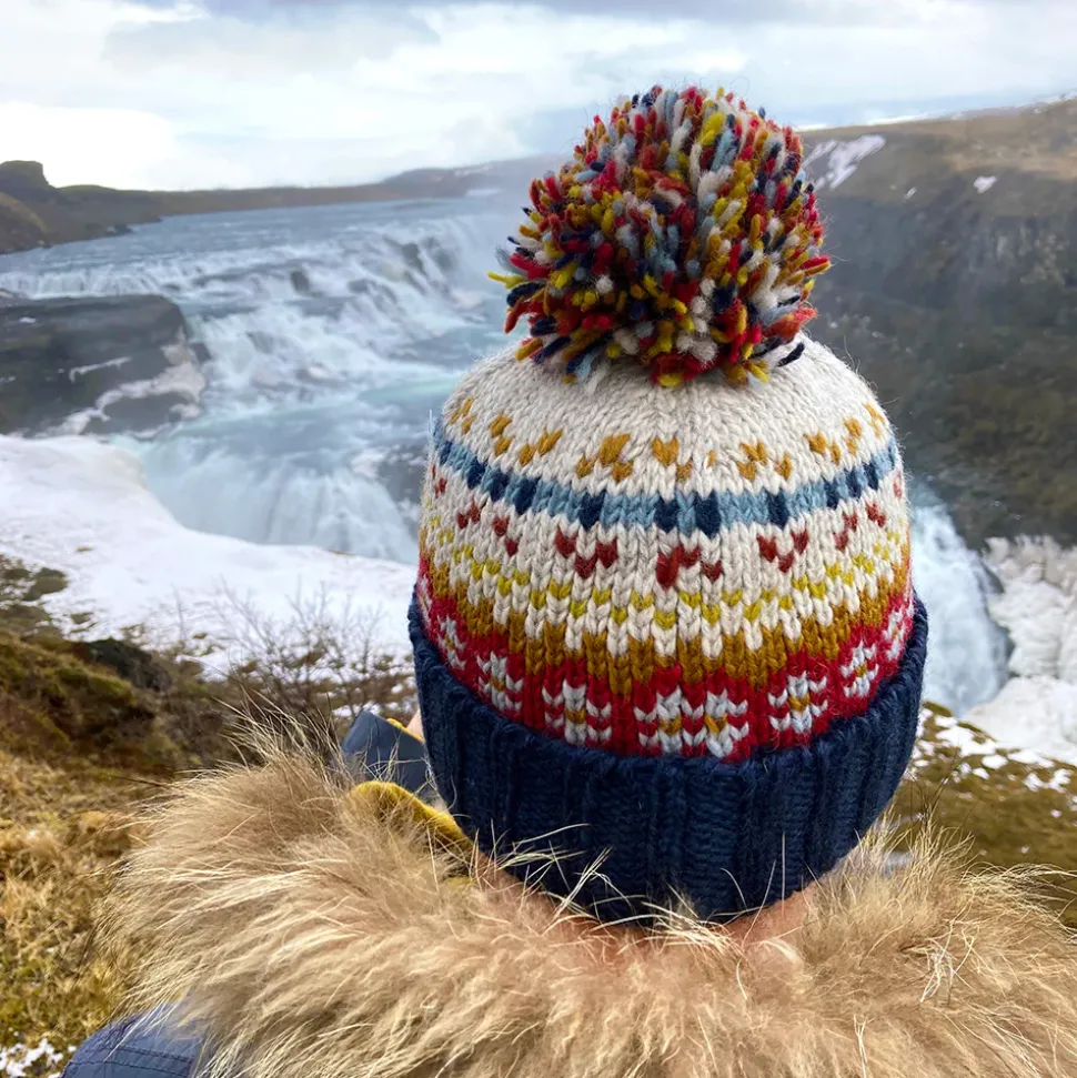 Best Sale Bonnet à Pompon Fair Isle Mosaic bleu marine-rouge-crème Femme Bonnets À Pompon|Bonnets